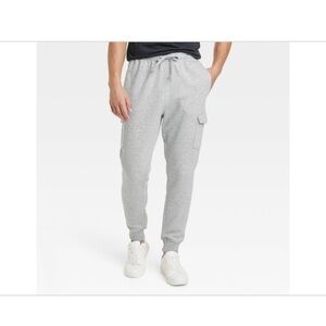 Men's Tapered Fleece Cargo Jogger Pants